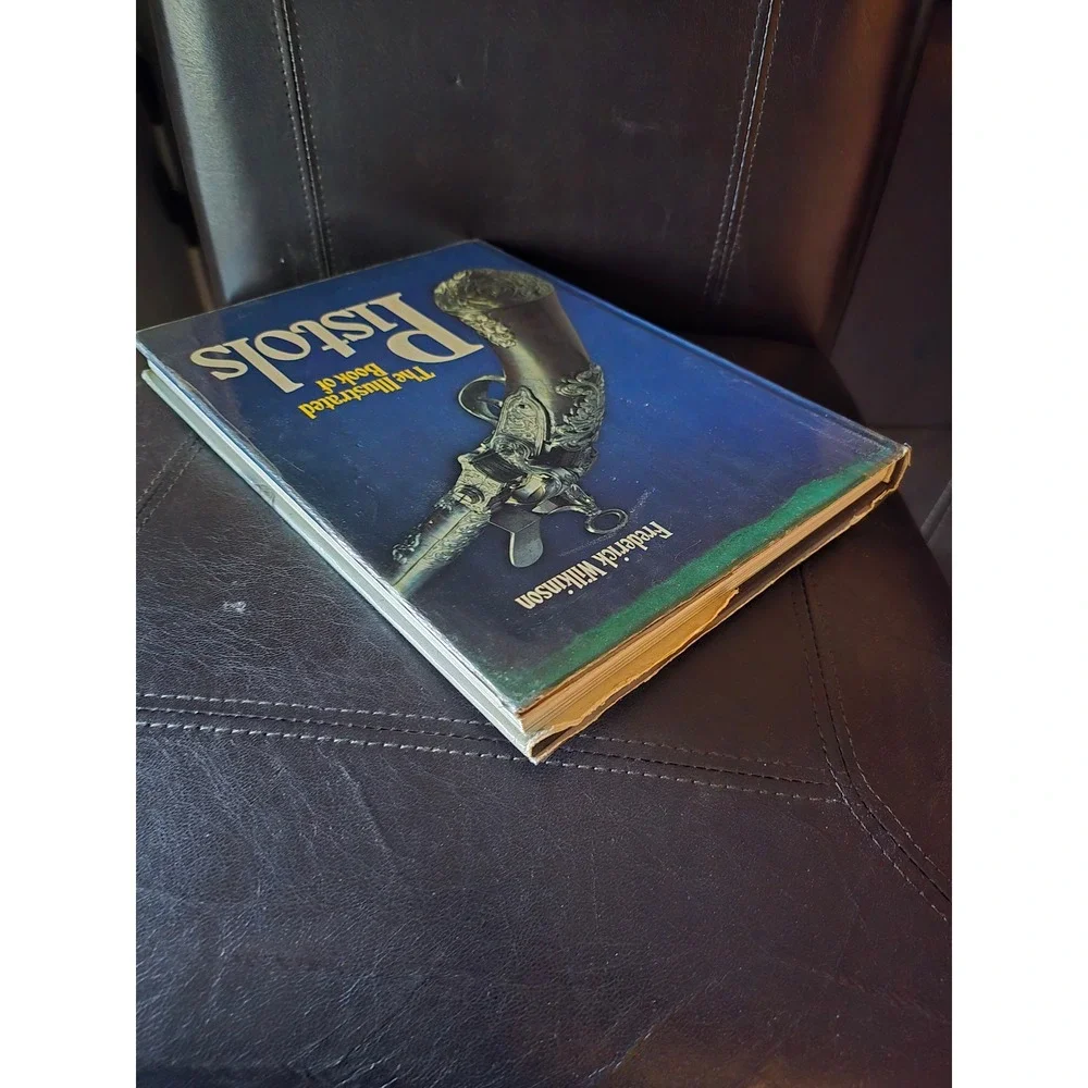 Hamlyn The Illustrated‎ Book of Pistols Hardcover Reference 1979 by F. Wilkinson